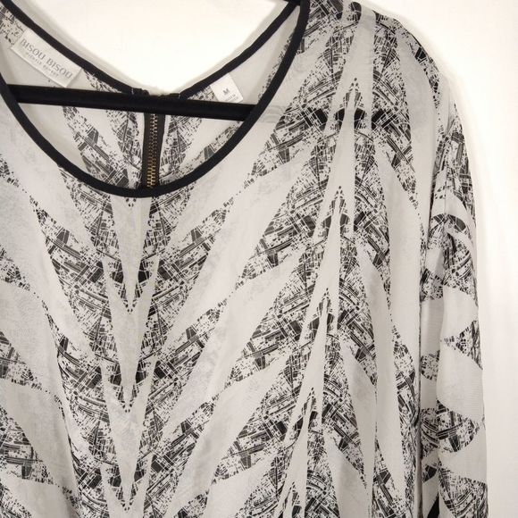 Bisou Bisou Woman's chic blouse M - Picture 2 of 8